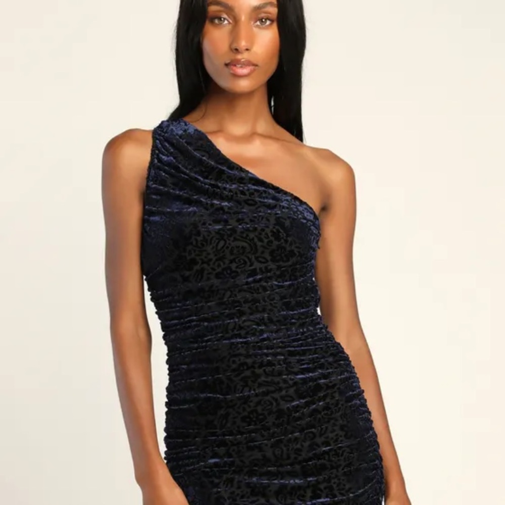 Lulu's Midnight Blue One-Shoulder Dress